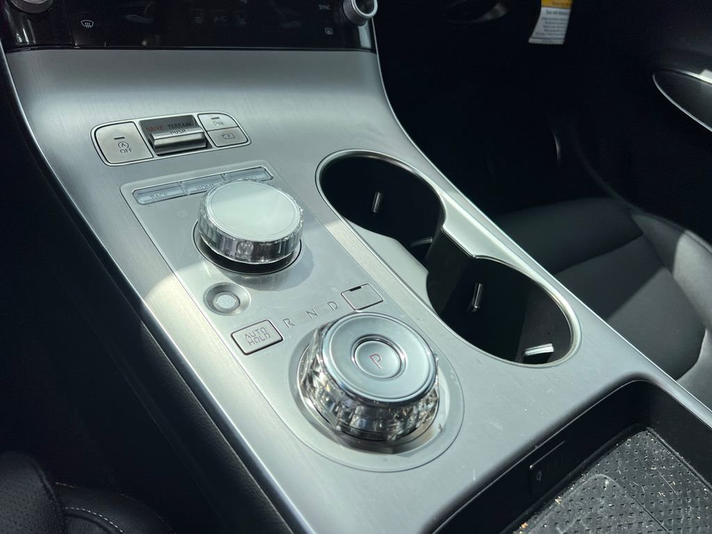 Used 2026 Genesis GV70 2.5T Select AWD/4WD image 34