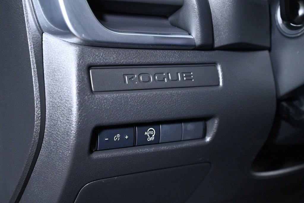 Certified 2023 Nissan Rogue S FWD image 23