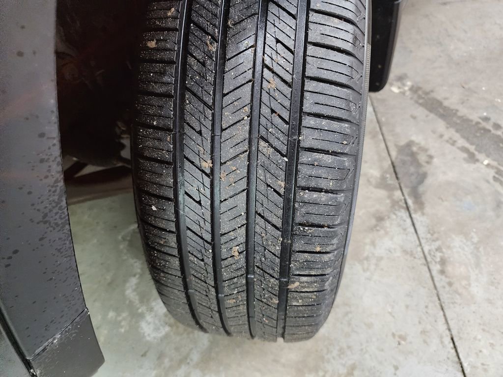 Used 2022 Jeep Grand Cherokee L Limited w/ MOPAR Finishing Package image 41