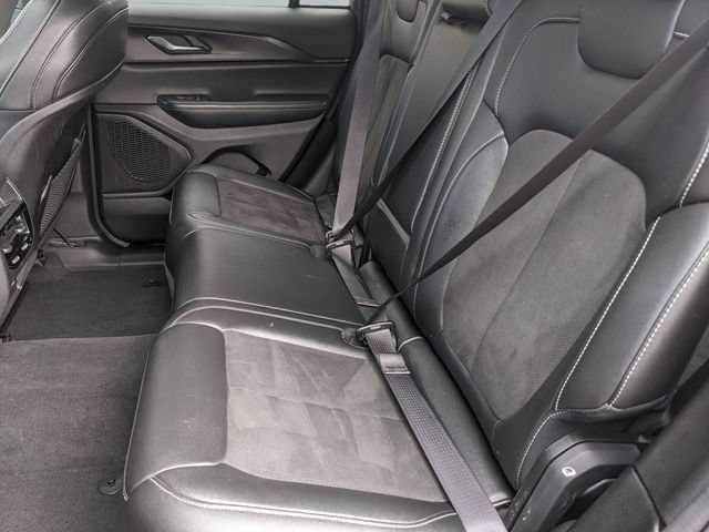 Certified 2024 Jeep Grand Cherokee Altitude AWD/4WD image 26
