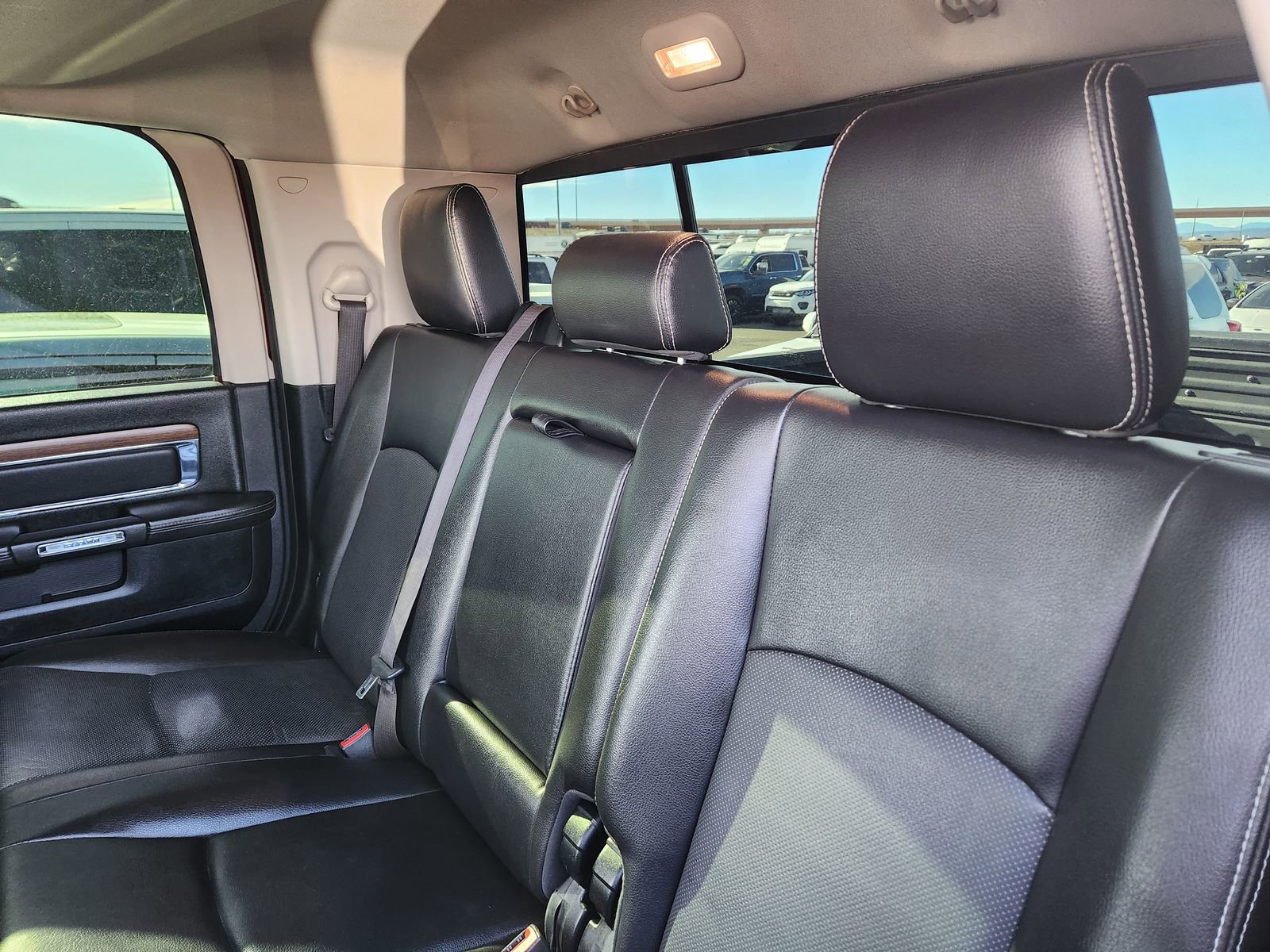 Used 2016 RAM 2500 Laramie w/ Convenience Group image 11