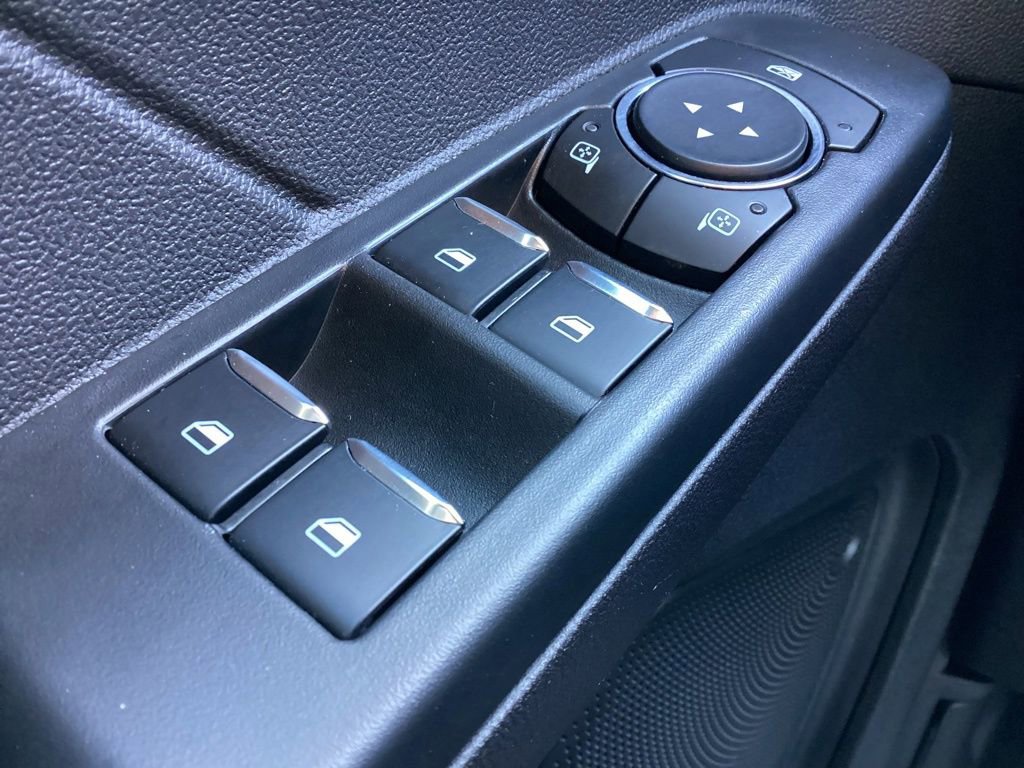 Used 2025 Ford Escape ST-Line image 21