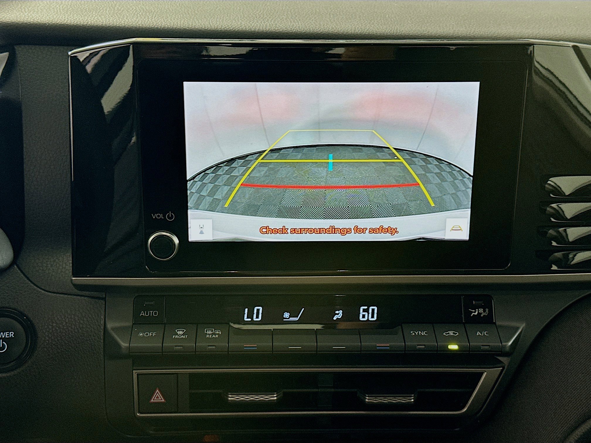 Used 2025 Toyota Camry LE image 23