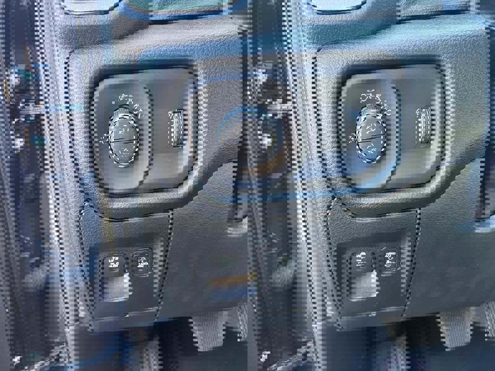 New 2026 RAM 1500 Classic Warlock image 16