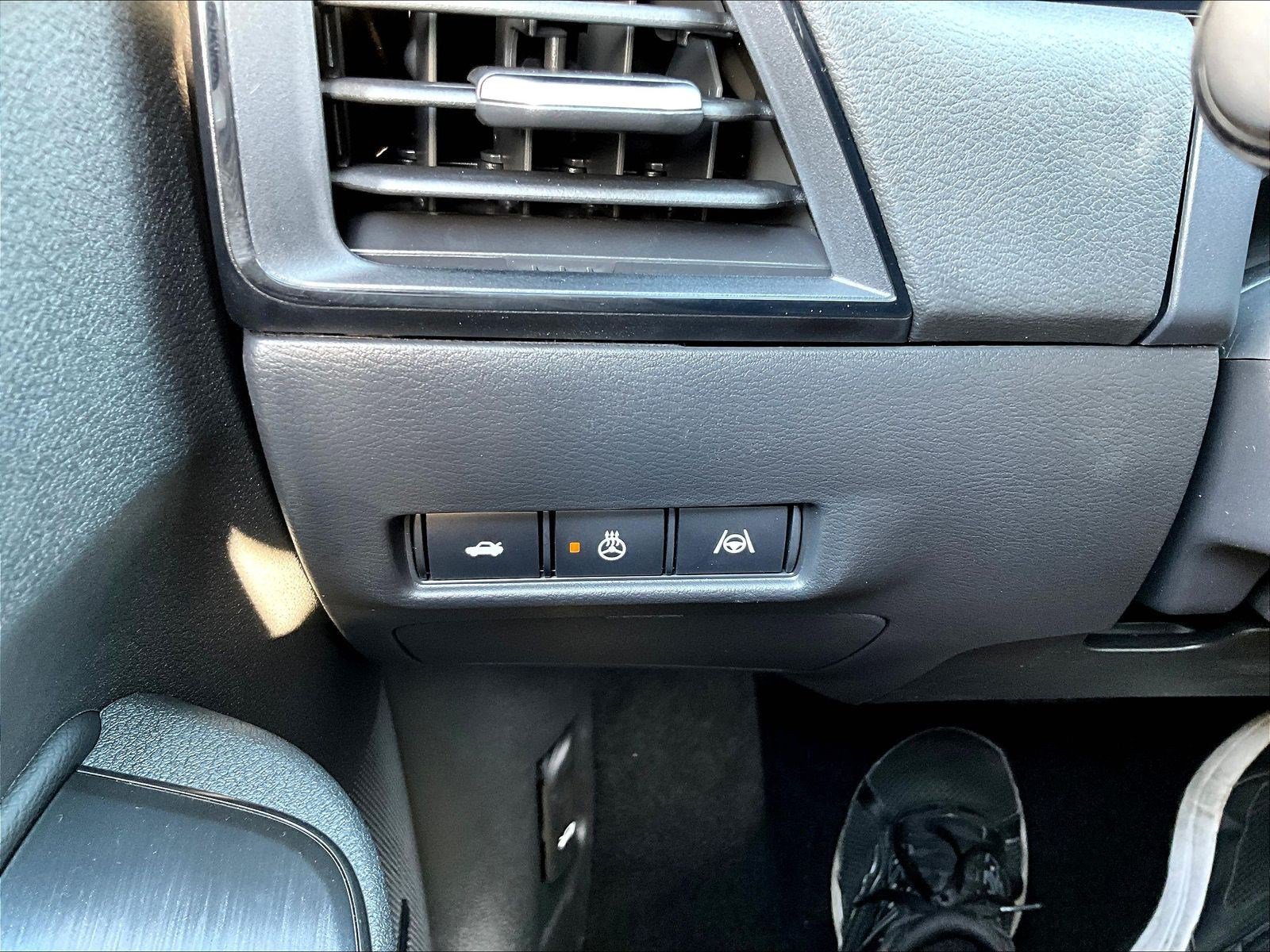 New 2027 Nissan Sentra SR w/ SR Premium Package FWD image 25