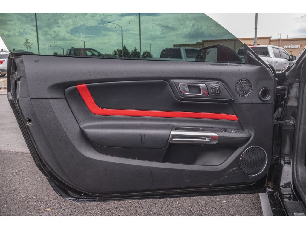 Used 2019 Ford Mustang GT Premium w/ GT Performance Package RWD image 14