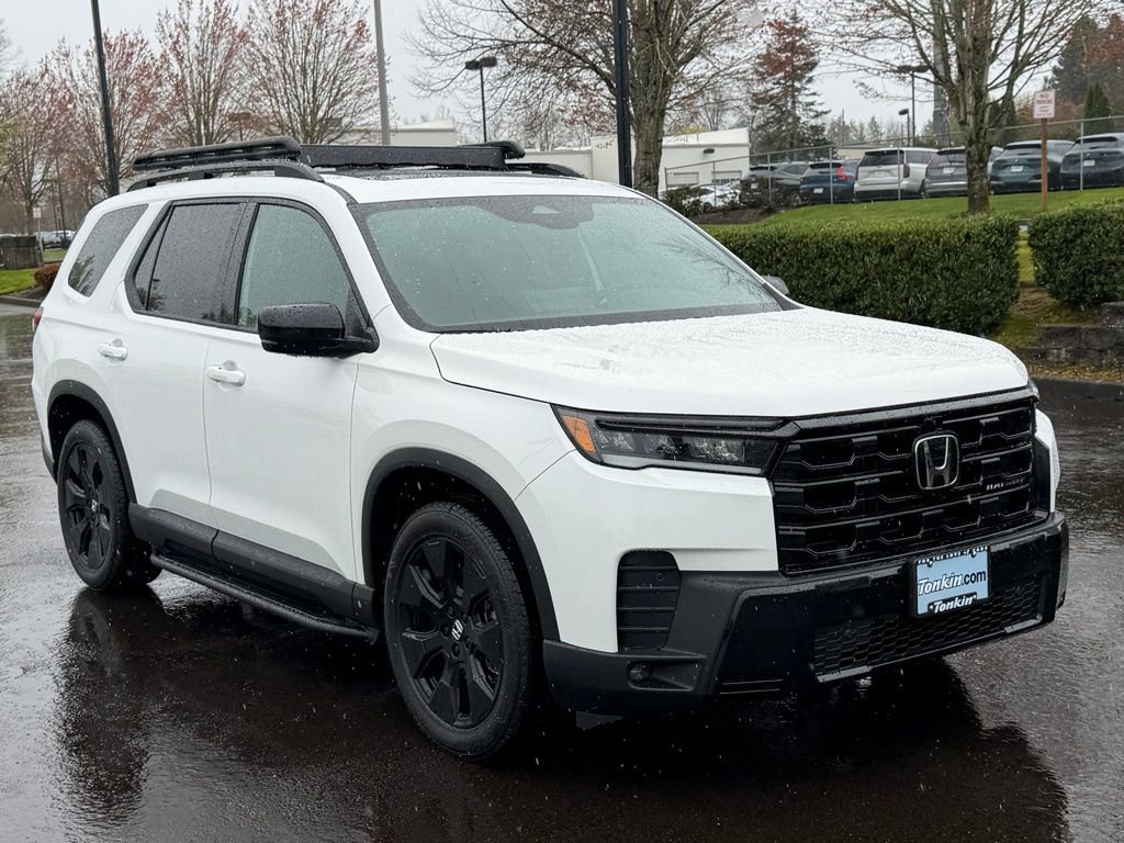 New 2026 Honda Pilot Black Edition image 2
