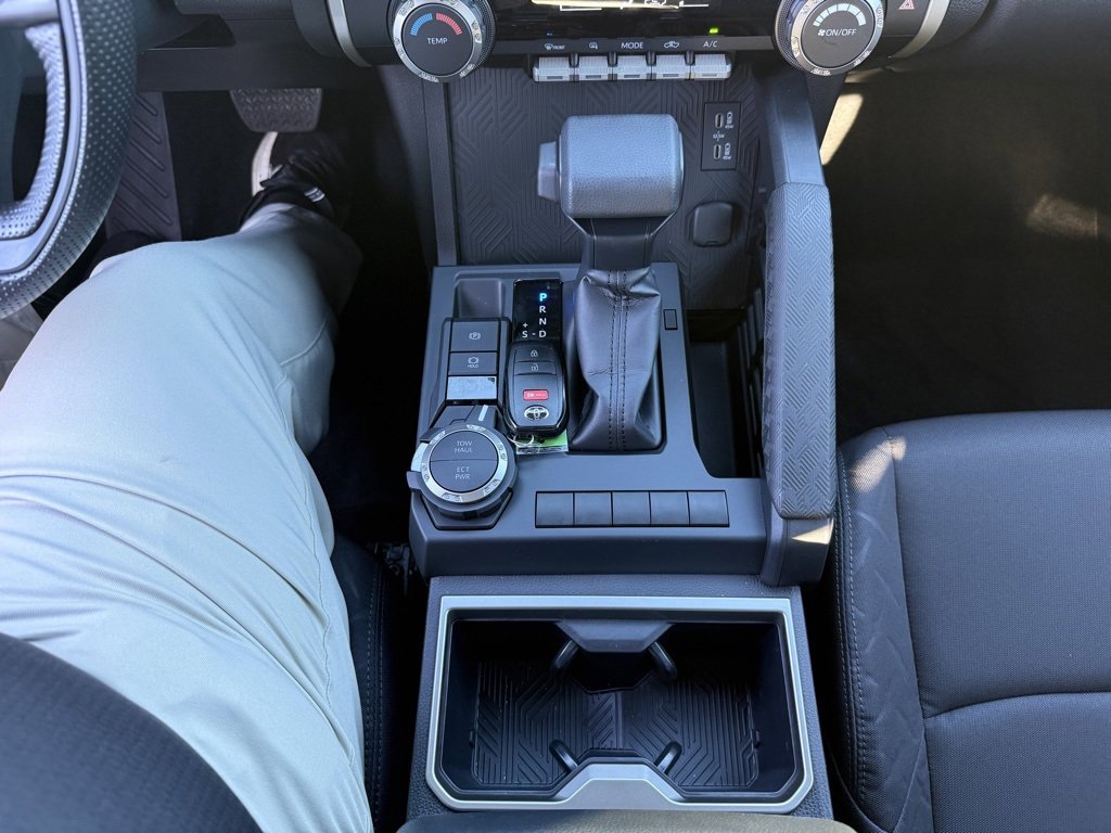 Used 2024 Toyota Tacoma SR5 image 23