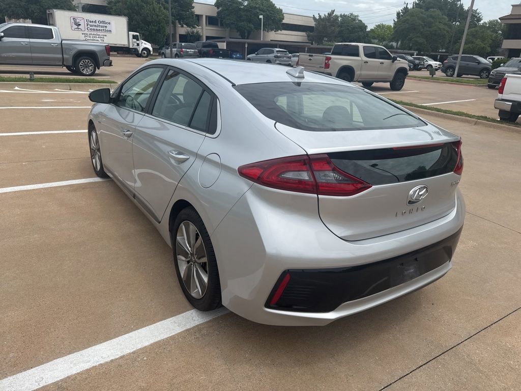Used 2019 Hyundai Ioniq Limited FWD image 16