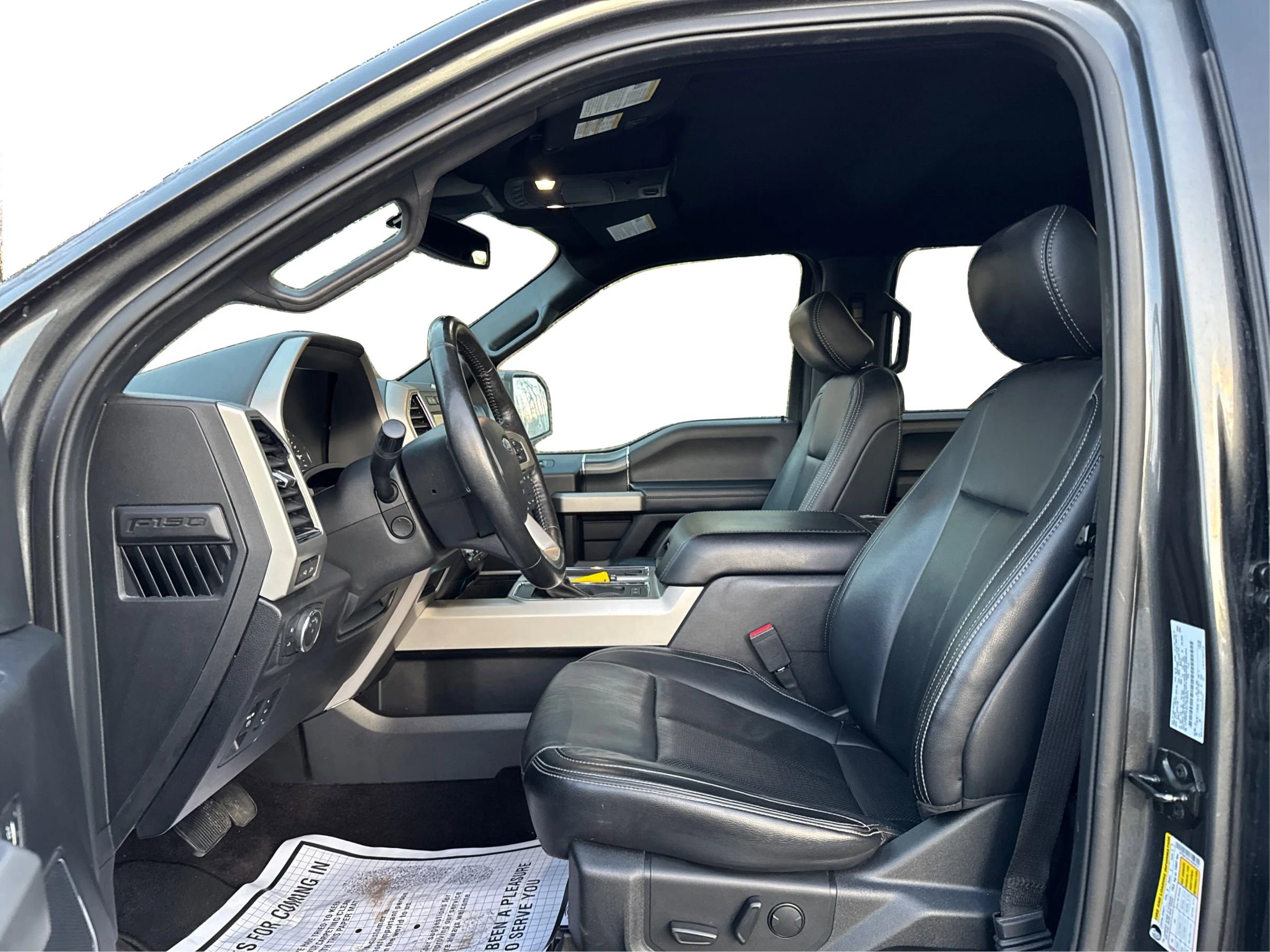 Used 2020 Ford F150 Lariat w/ Equipment Group 502A Luxury AWD/4WD image 11