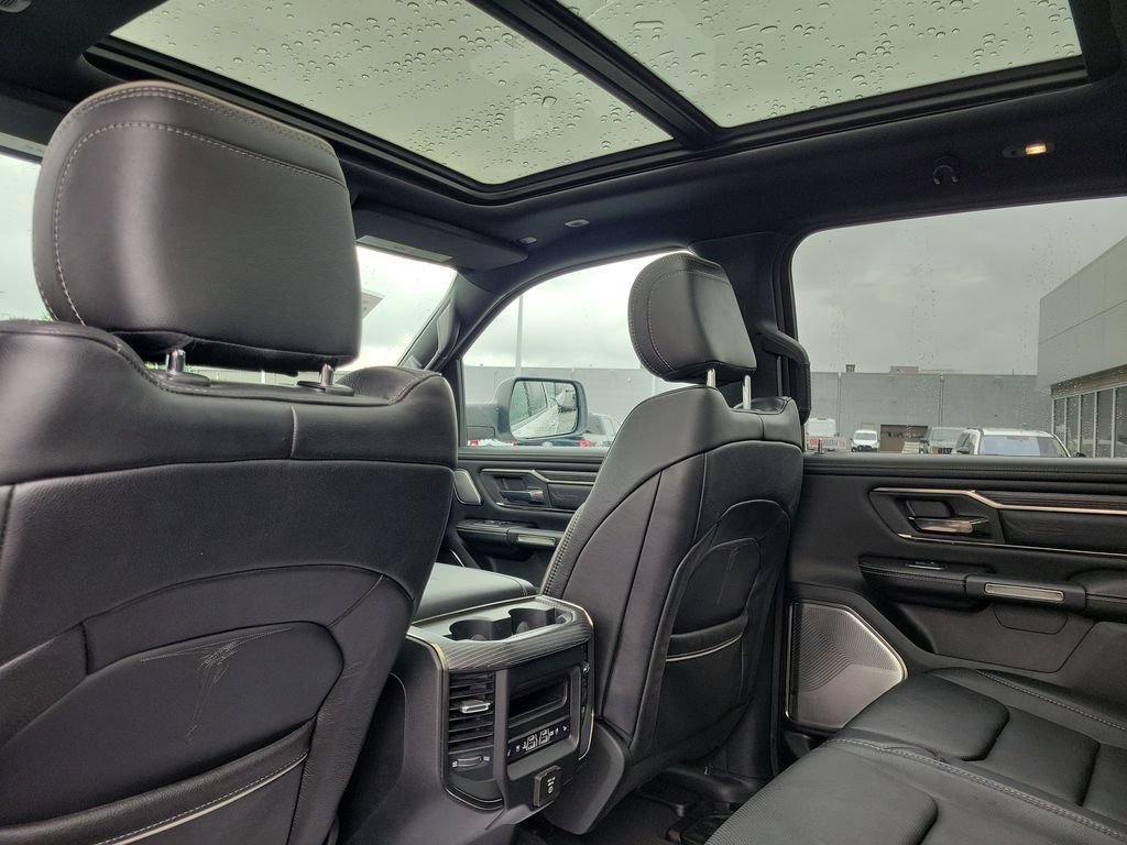 Used 2019 RAM 1500 Limited AWD/4WD image 16