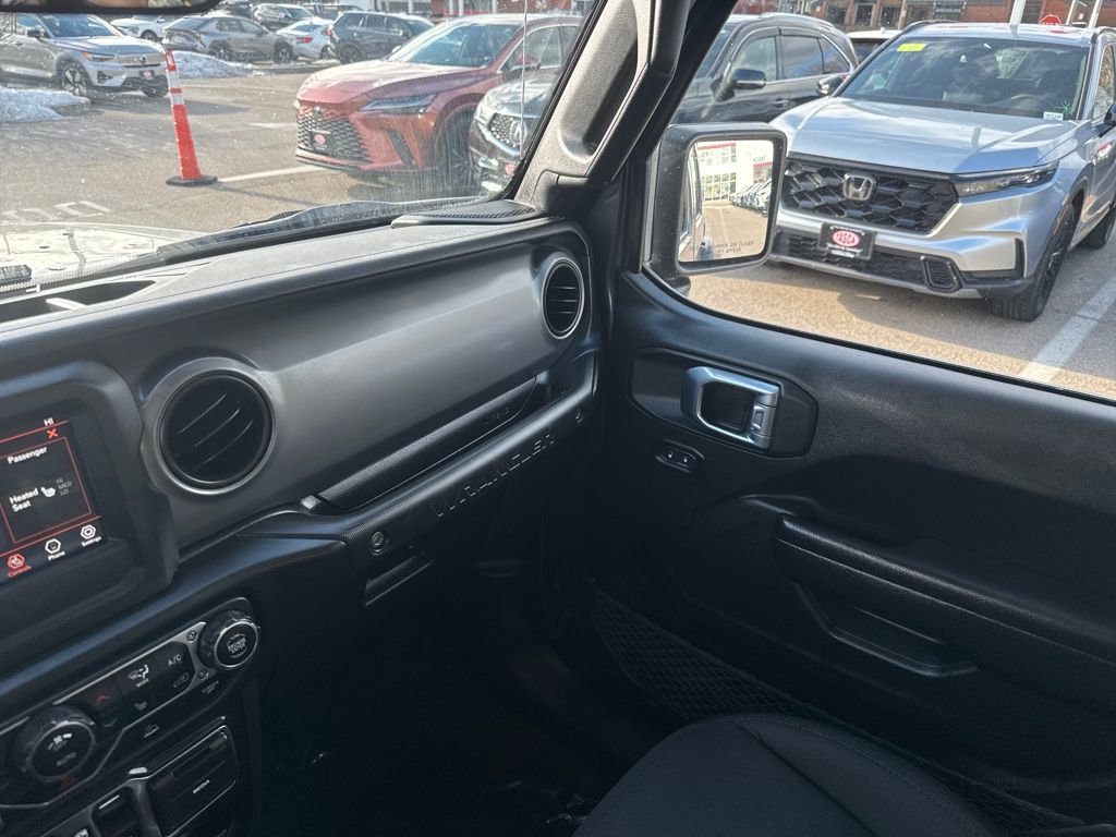 Used 2021 Jeep Wrangler Unlimited Sport image 30