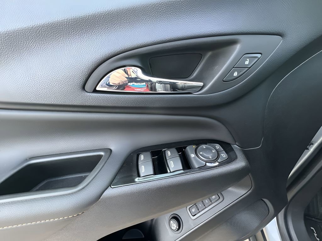 Certified 2023 Chevrolet Equinox Premier image 22