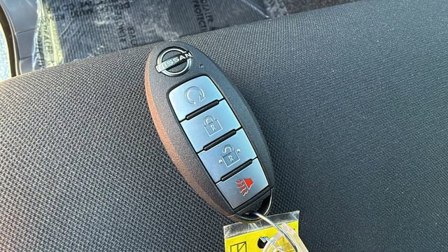 New 2026 Nissan Frontier PRO-4X w/ Pro-4x Convenience Package image 29