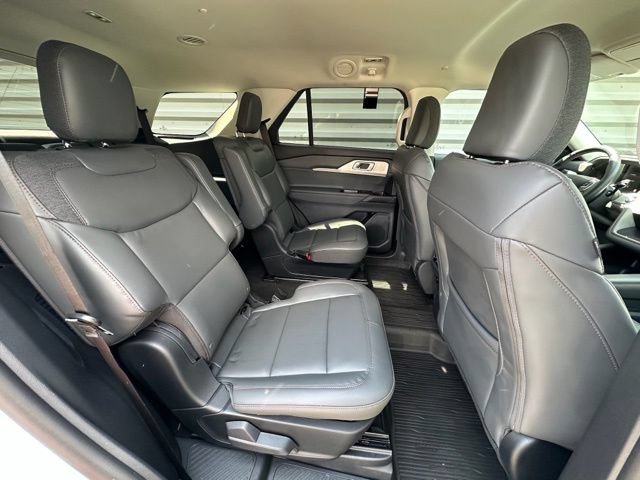New 2026 Ford Explorer Active w/ Active Comfort Package AWD/4WD image 25