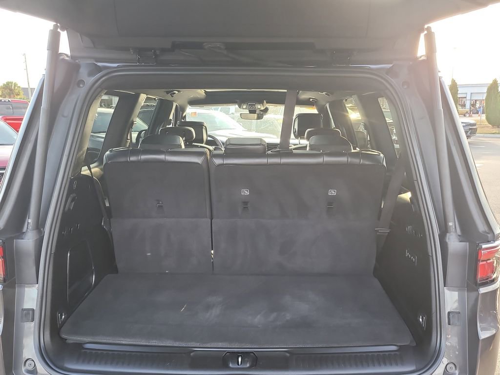 Used 2022 Jeep Wagoneer Series III w/ Premium Group I image 7