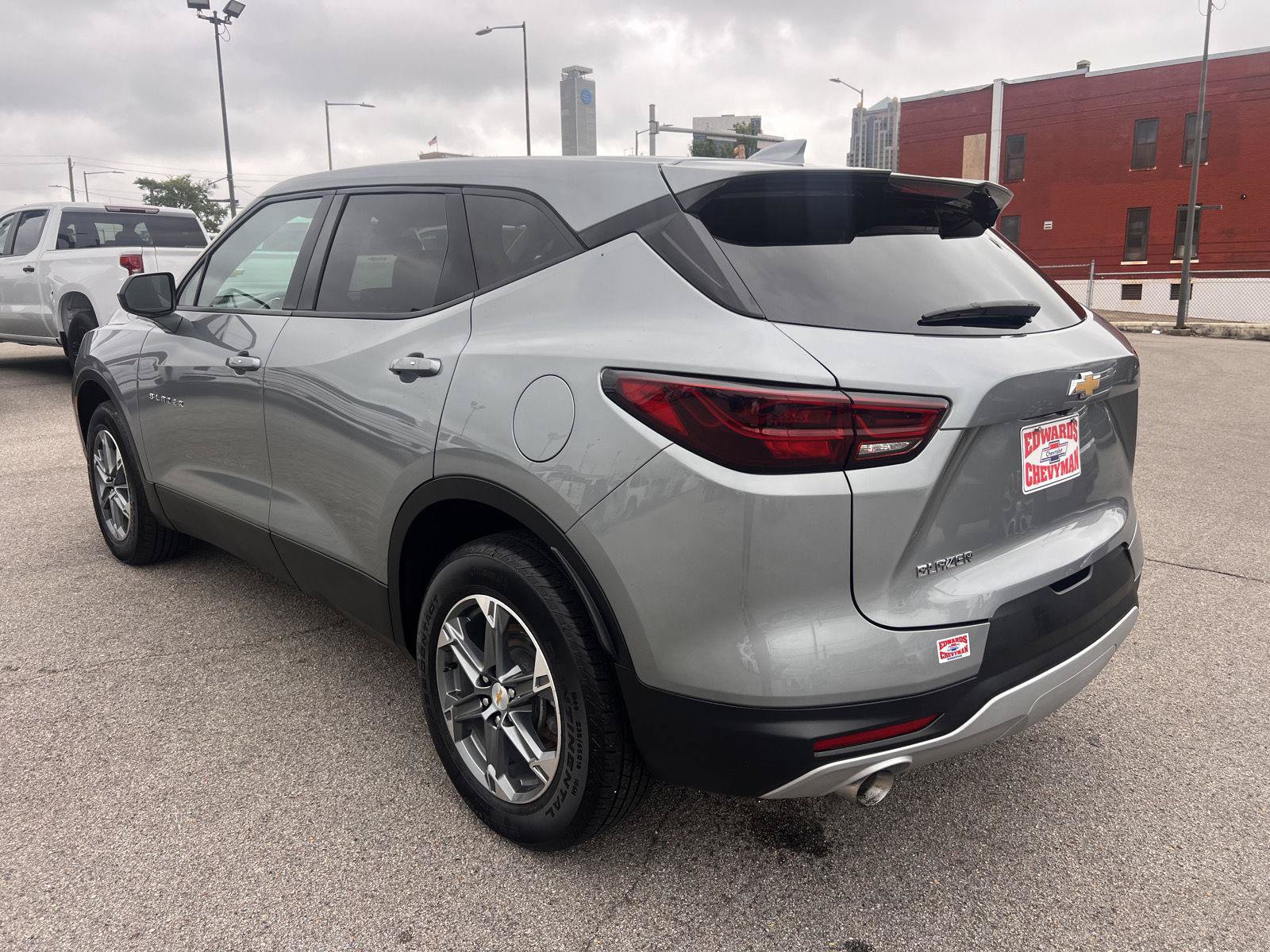 Used 2024 Chevrolet Blazer LT FWD image 31