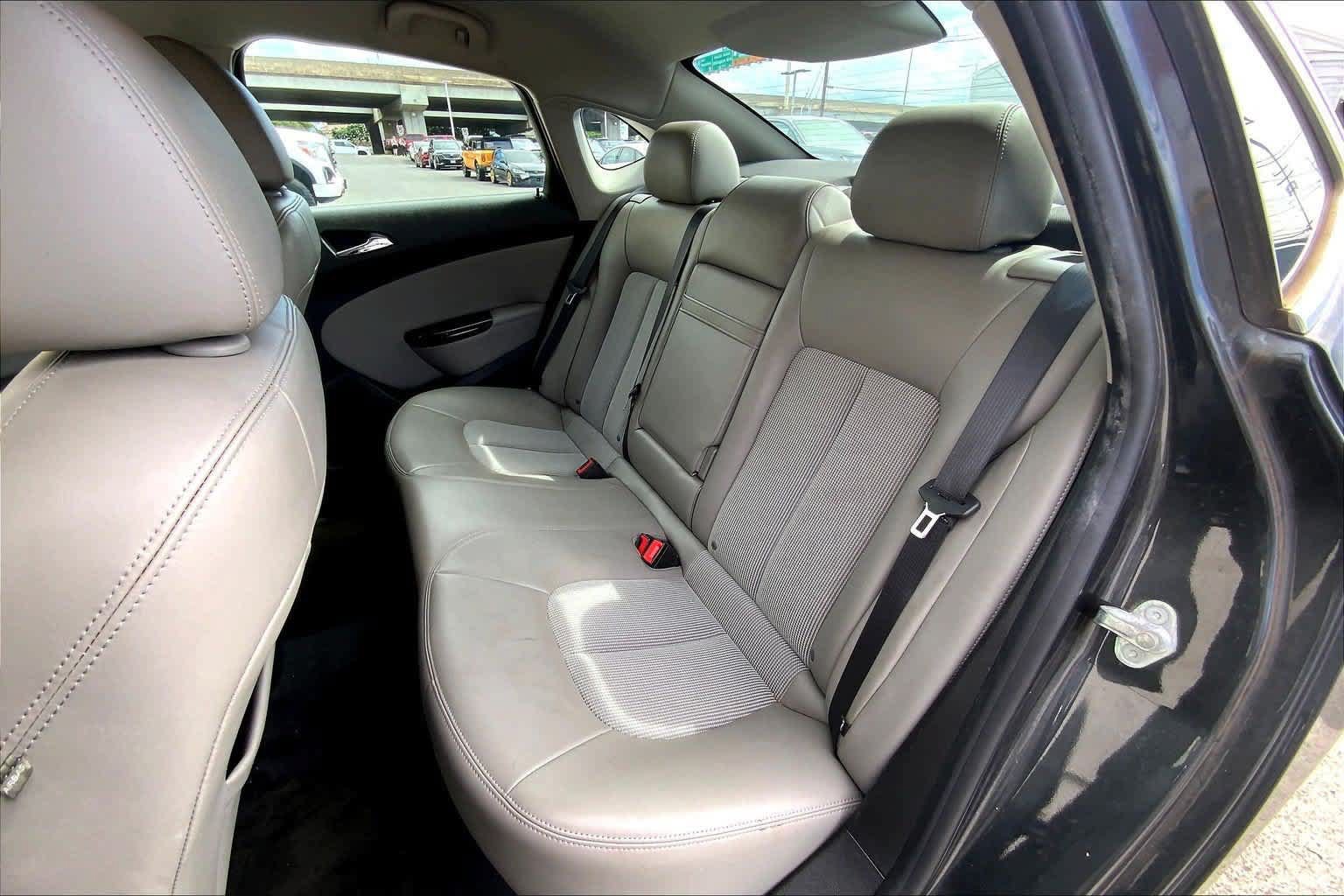 Used 2016 Buick Verano Sport Touring FWD image 28