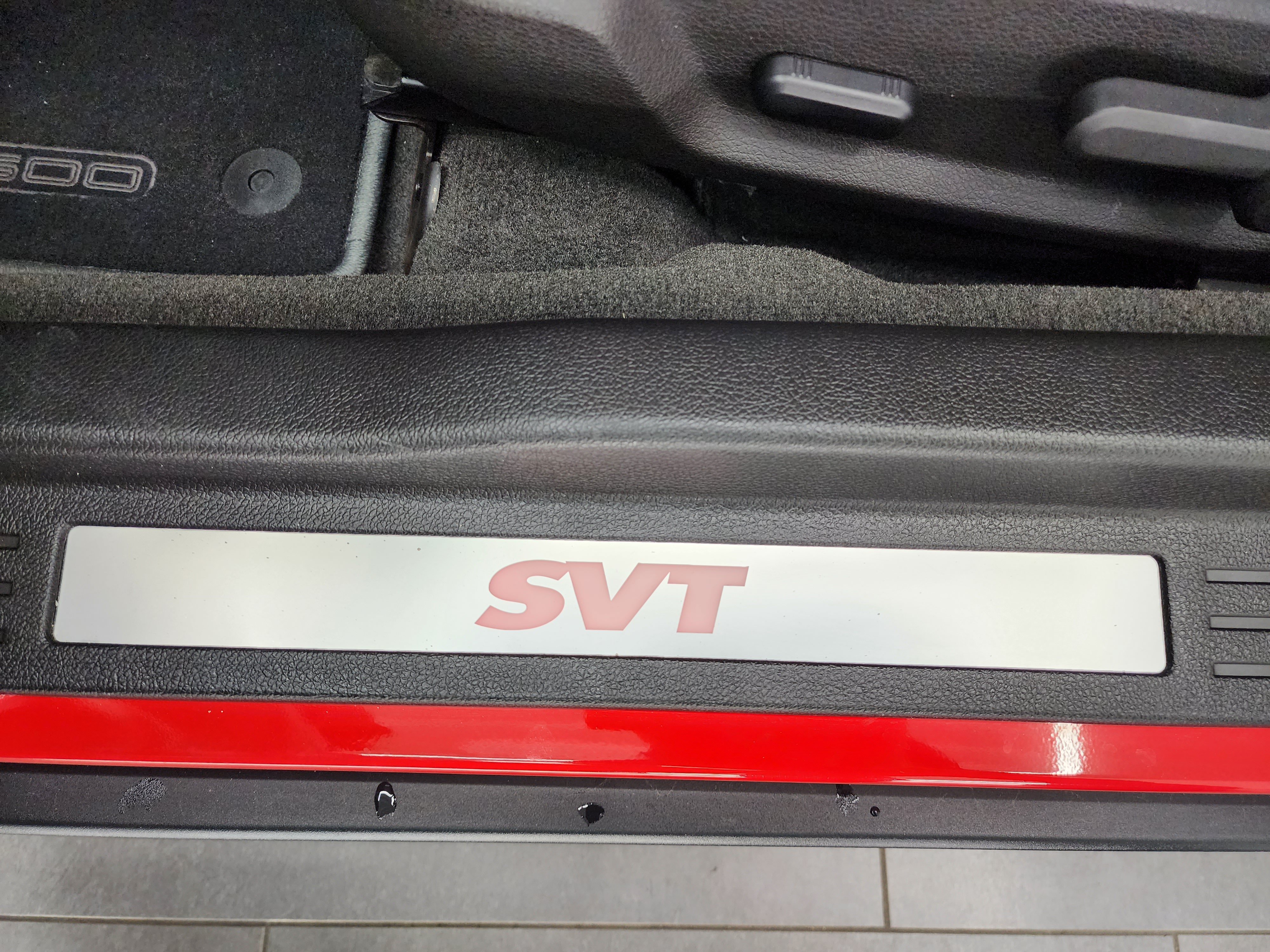 Used 2011 Ford Mustang Shelby GT500 w/ SVT Performance Pkg RWD image 38