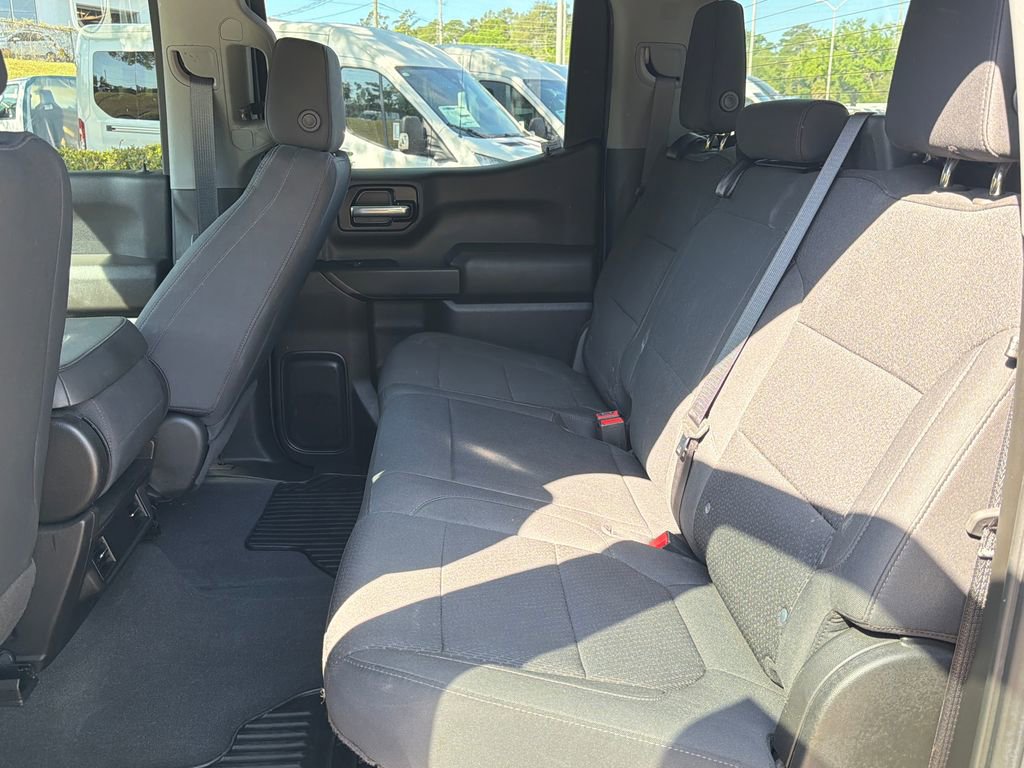 Used 2022 Chevrolet Silverado 1500 Custom w/ LPO, Blackout Package AWD/4WD image 39