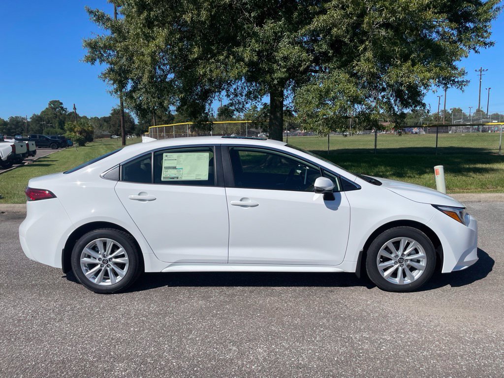 New 2027 Toyota Corolla XLE FWD image 8