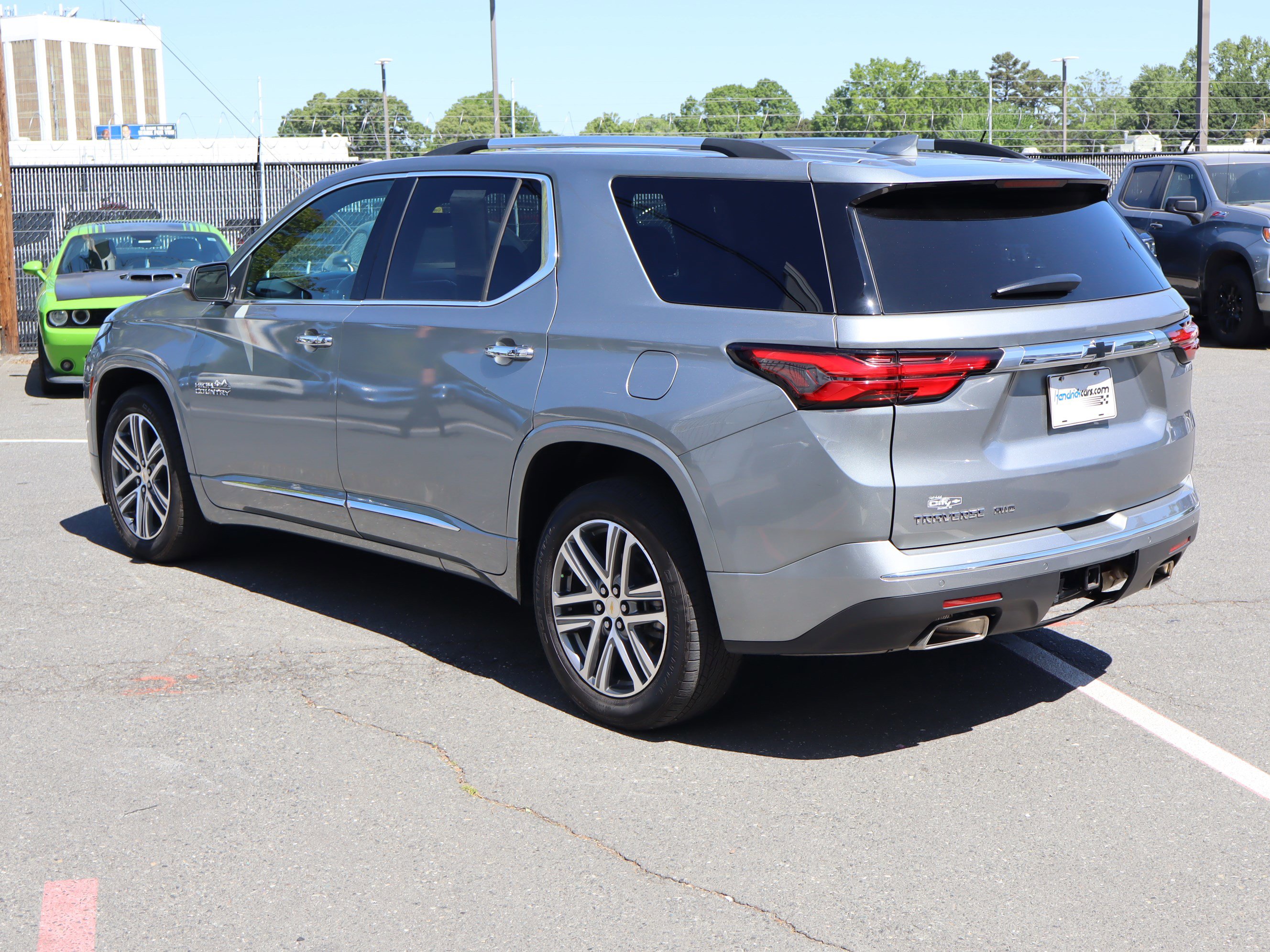 Certified 2023 Chevrolet Traverse High Country AWD/4WD image 8