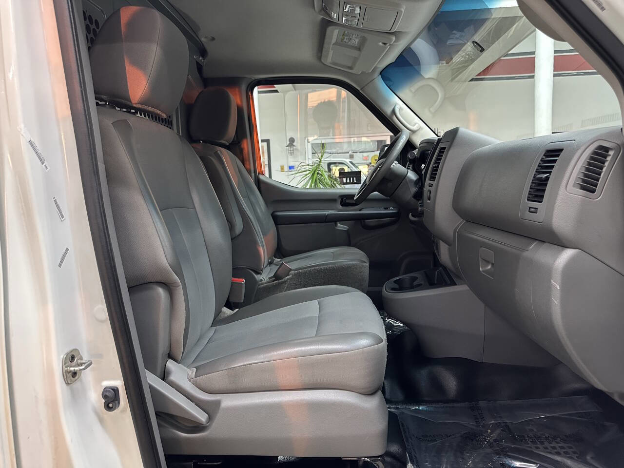 Used 2021 Nissan NV 1500 SV image 14