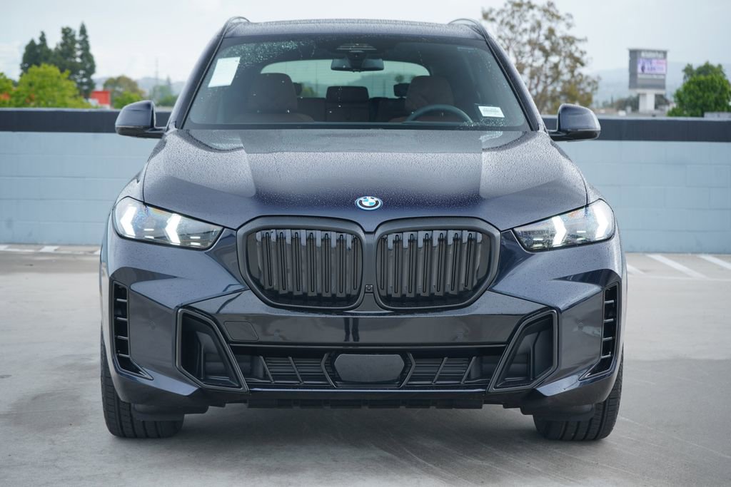 New 2026 BMW X5 xDrive50e w/ M Sport Package image 2