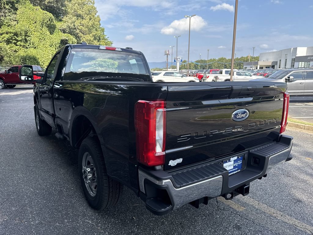 New 2026 Ford F350 XL w/ XL Chrome Package image 5