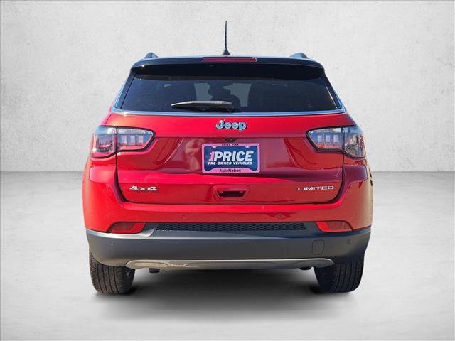 Used 2024 Jeep Compass Limited image 7