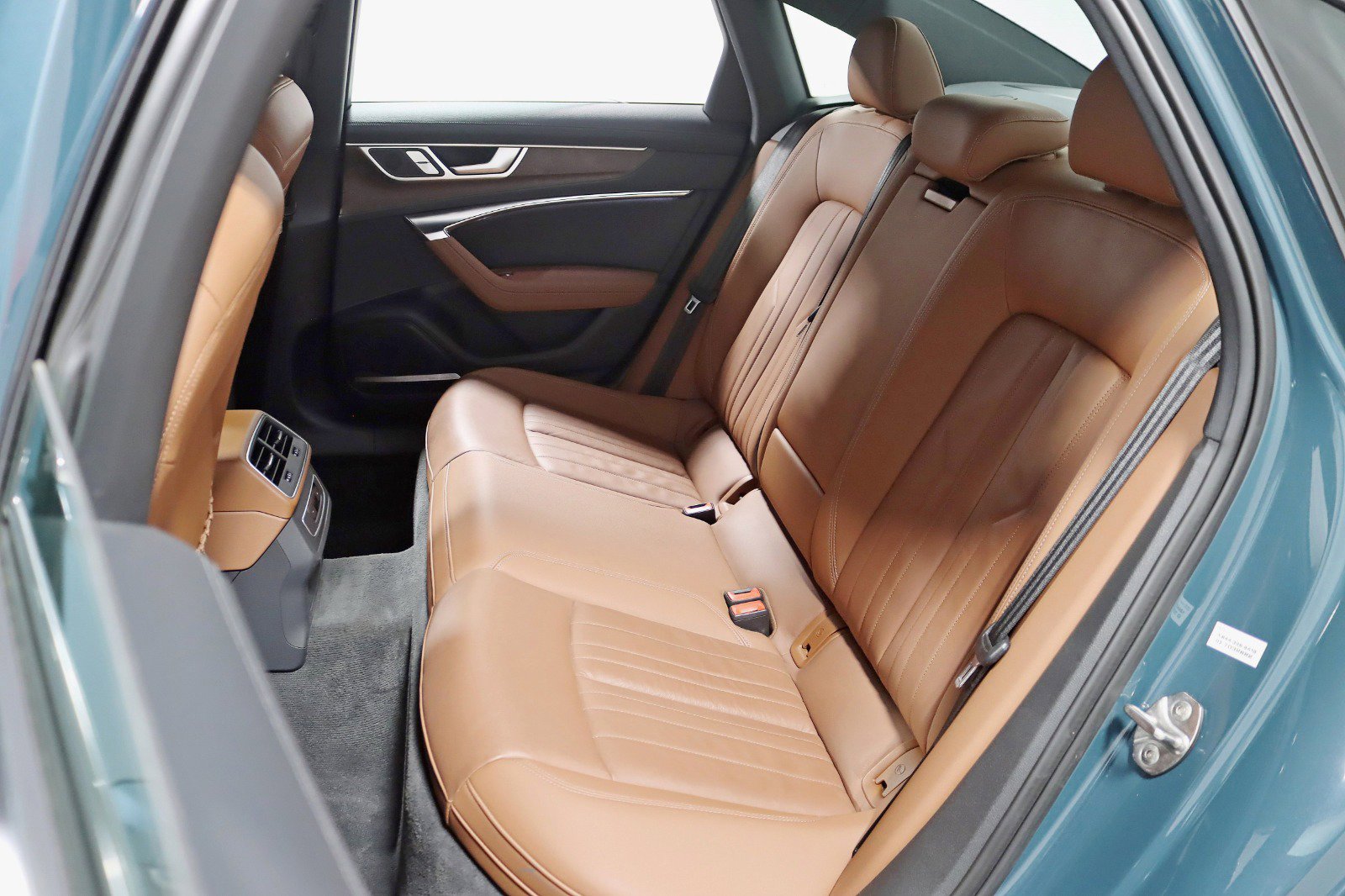 Used 2020 Audi A6 3.0T Premium Plus w/ Premium Plus Package image 31