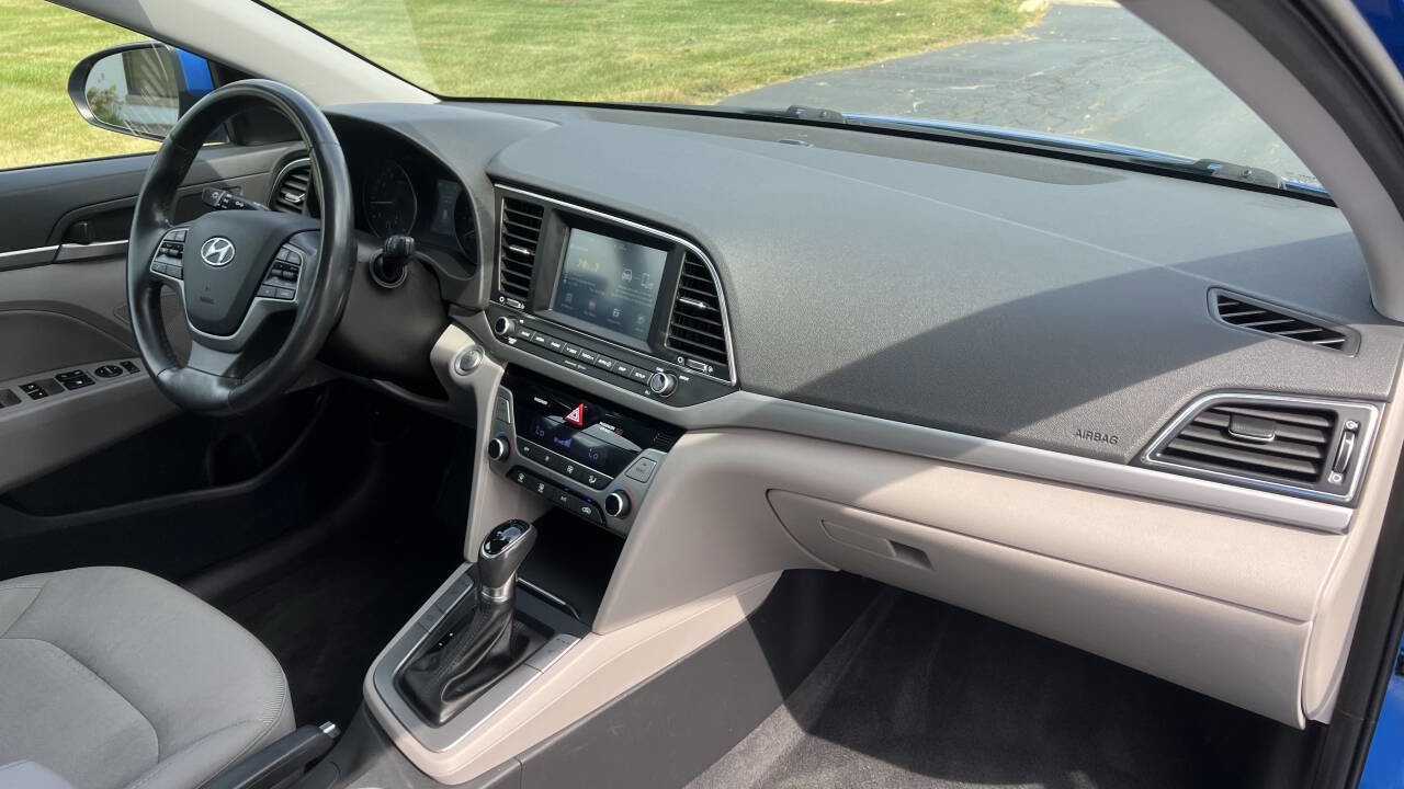 Used 2017 Hyundai Elantra SE w/ SE A/T Tech Package 03 image 23
