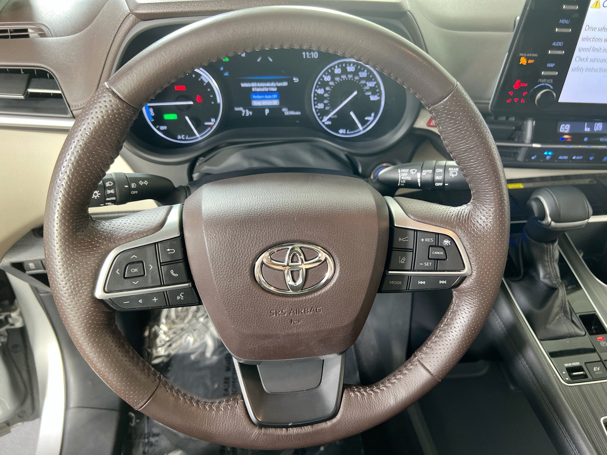 Used 2021 Toyota Sienna Platinum AWD/4WD image 11