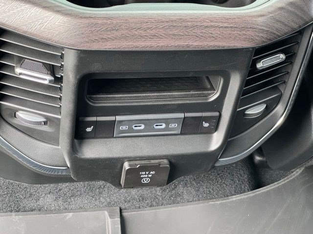 New 2026 RAM 1500 Laramie w/ Sport Appearance Package AWD/4WD image 33