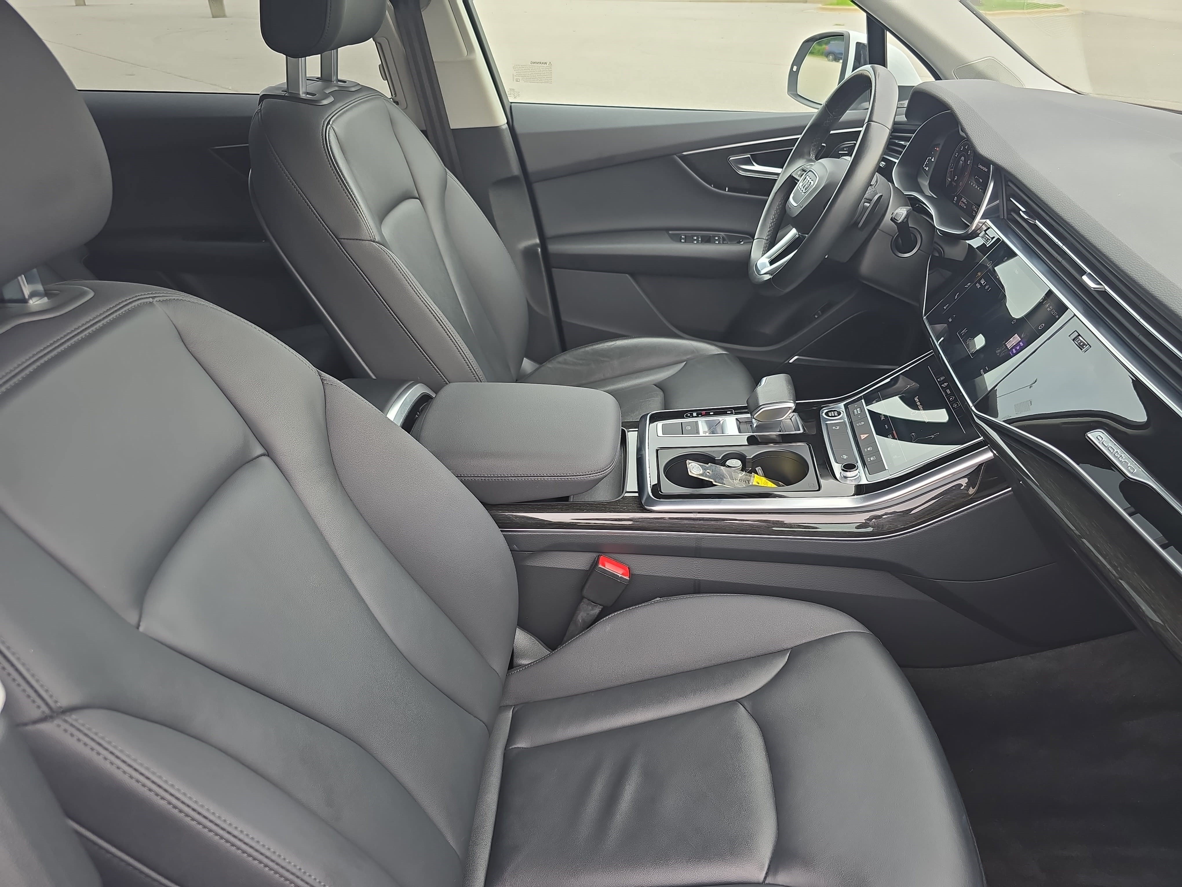 Used 2022 Audi Q7 3.0T Premium Plus w/ Premium Plus Package AWD/4WD image 10