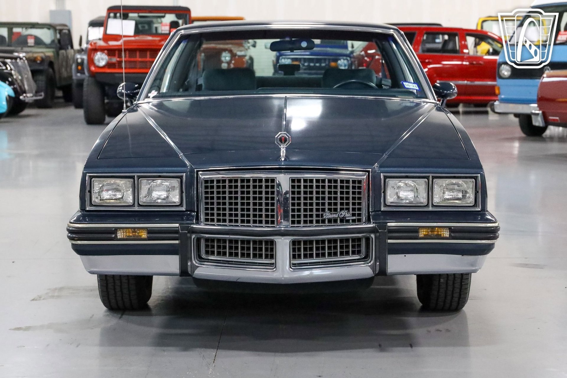 Used 1987 Pontiac Grand Prix LE image 6