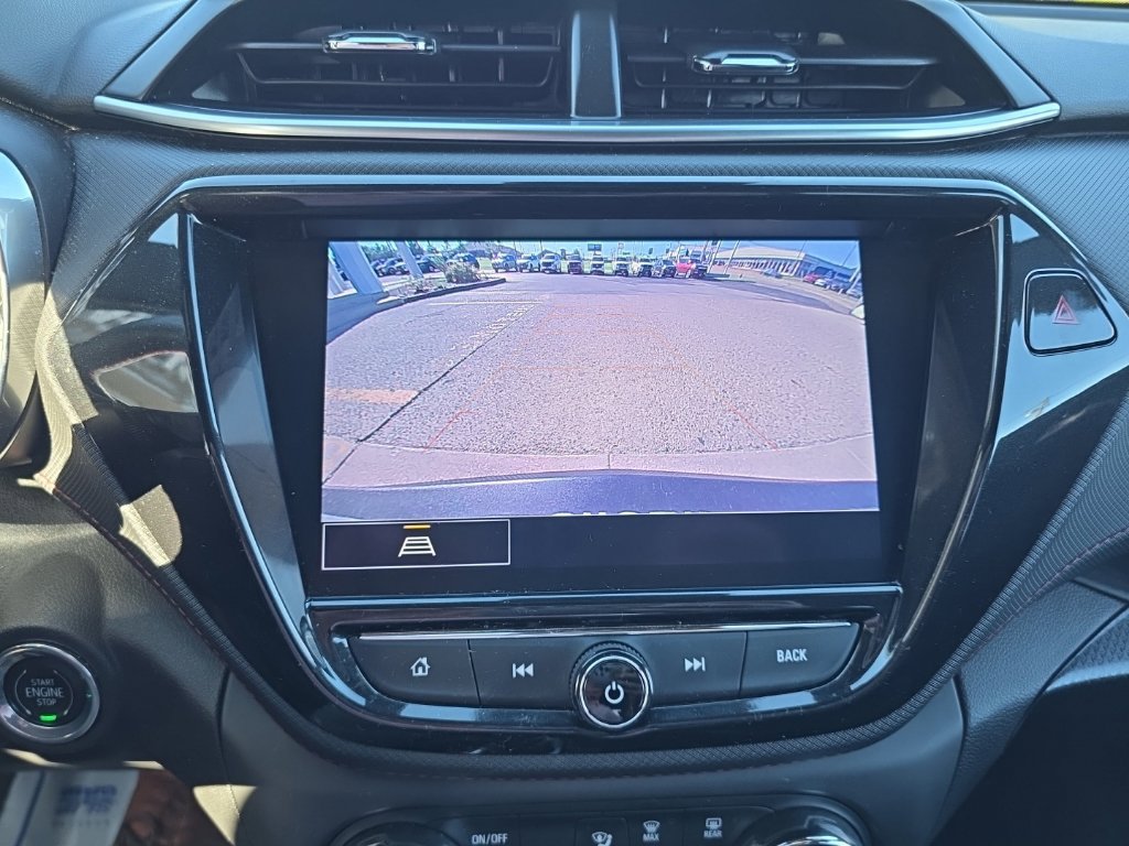 Used 2023 Chevrolet TrailBlazer RS w/ Sun and Liftgate Package FWD image 22