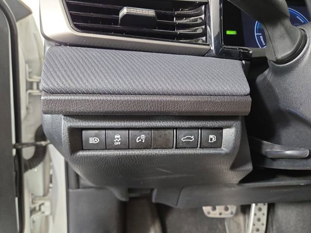 Used 2025 Toyota Camry SE FWD image 27
