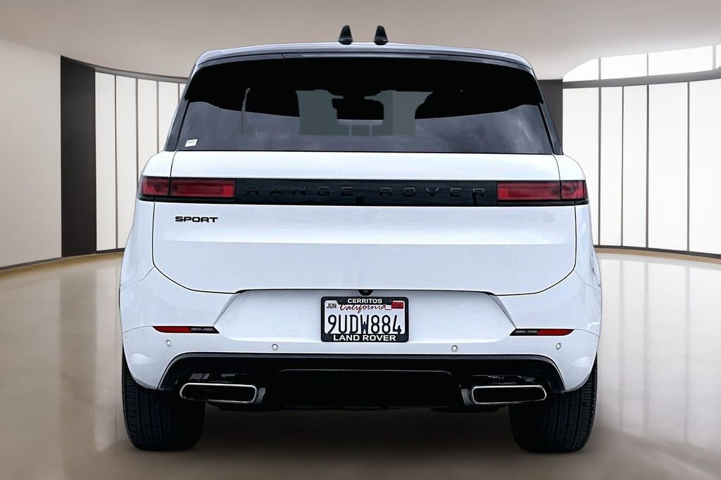 Certified 2025 Land Rover Range Rover Sport Dynamic SE AWD/4WD image 5