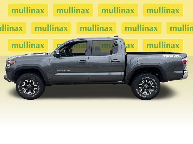 Used 2020 Toyota Tacoma TRD Off-Road image 10