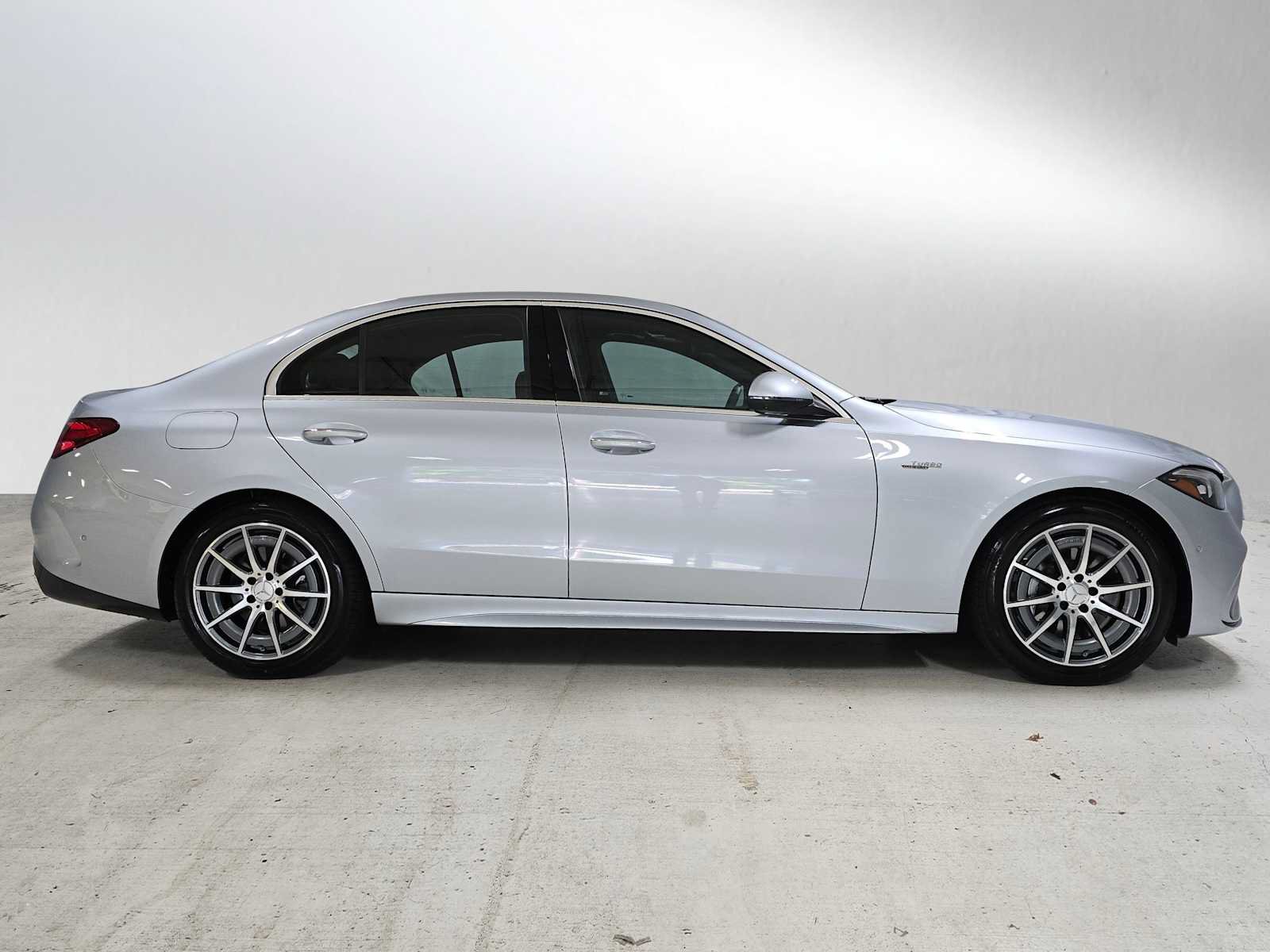 Used 2026 Mercedes-Benz C 43 AMG 4MATIC Sedan image 3