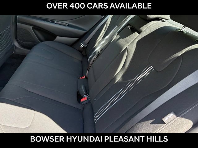 New 2026 Hyundai Elantra SEL Sport Premium FWD image 5