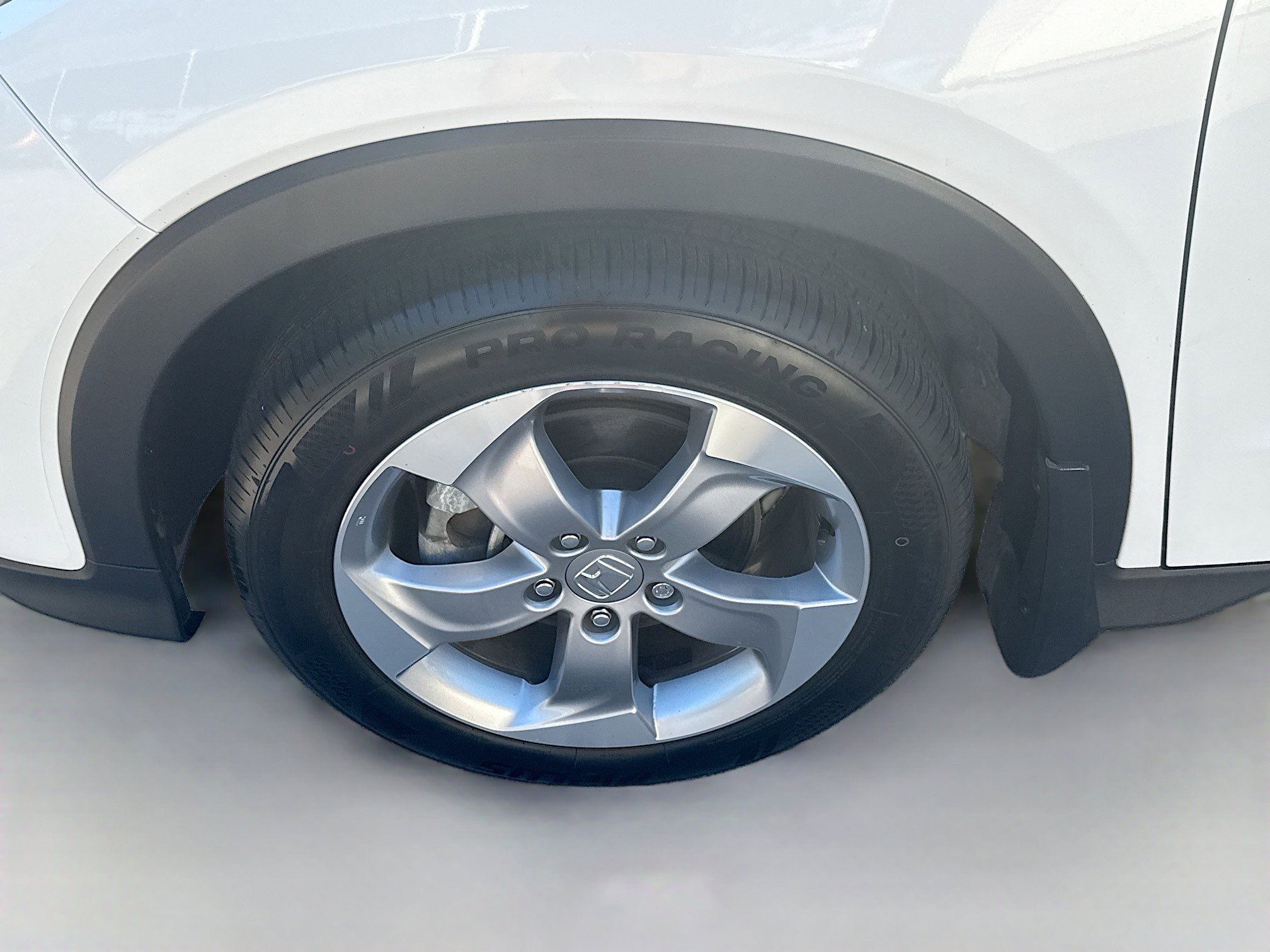 Used 2022 Honda HR-V LX image 35