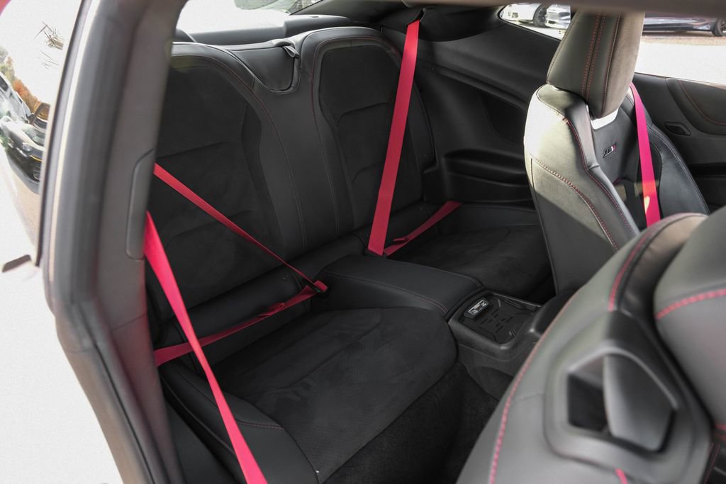 Used 2018 Chevrolet Camaro ZL1 image 38