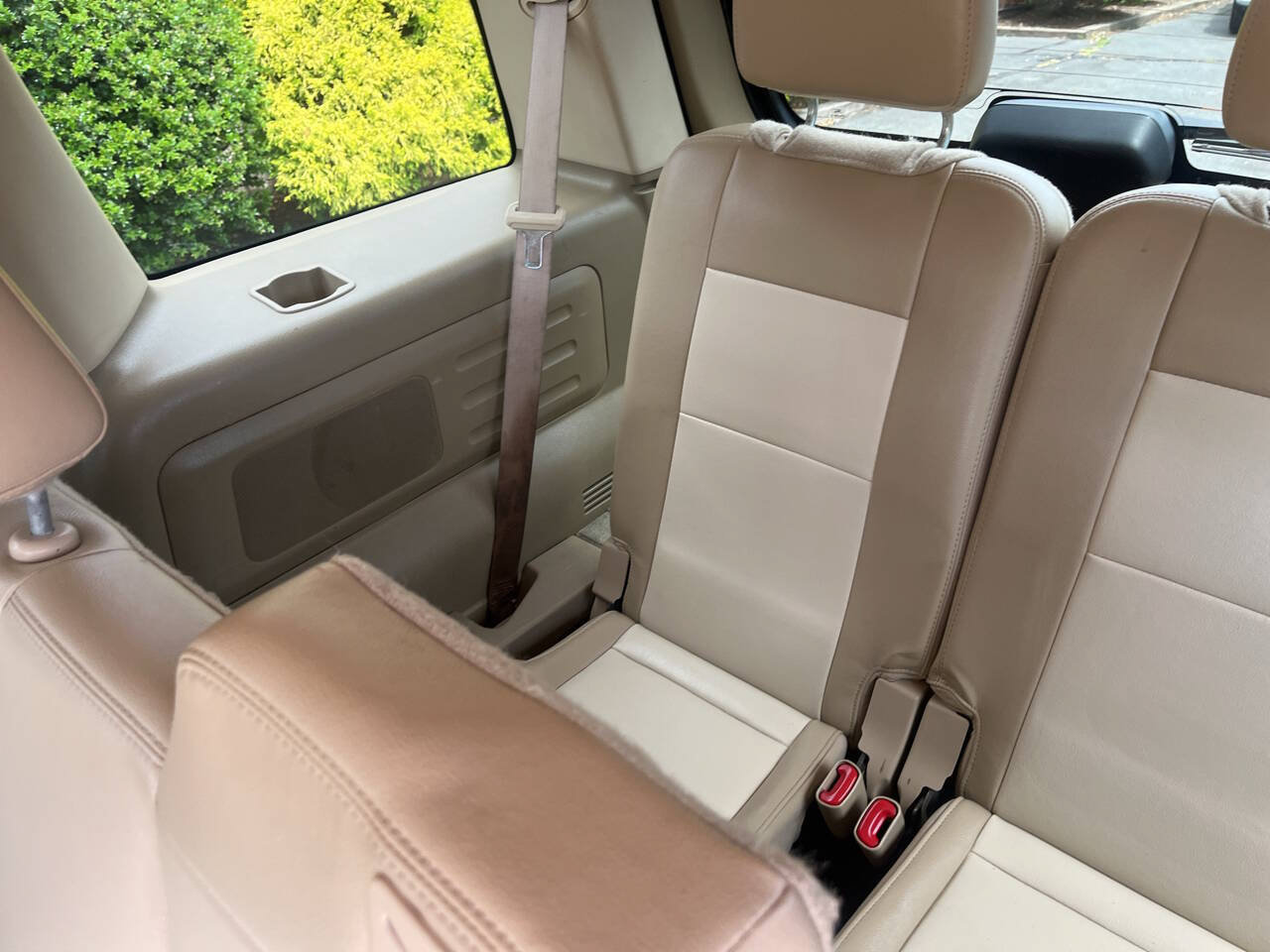 Used 2010 Ford Explorer Eddie Bauer AWD/4WD image 30