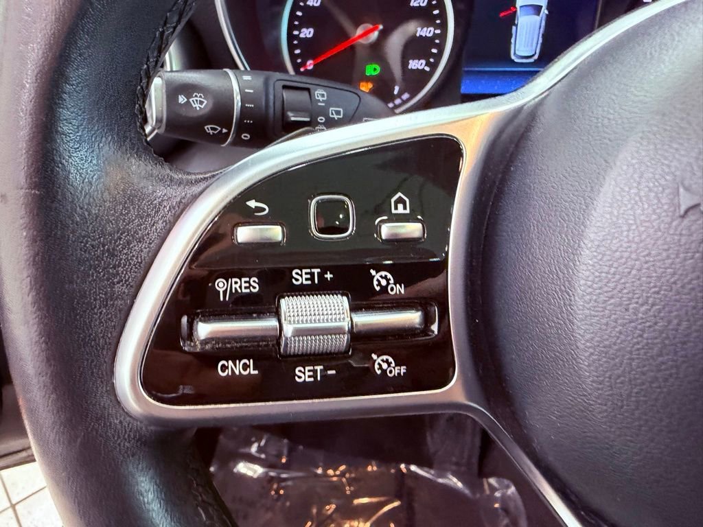 Used 2022 Mercedes-Benz GLC 300 image 20