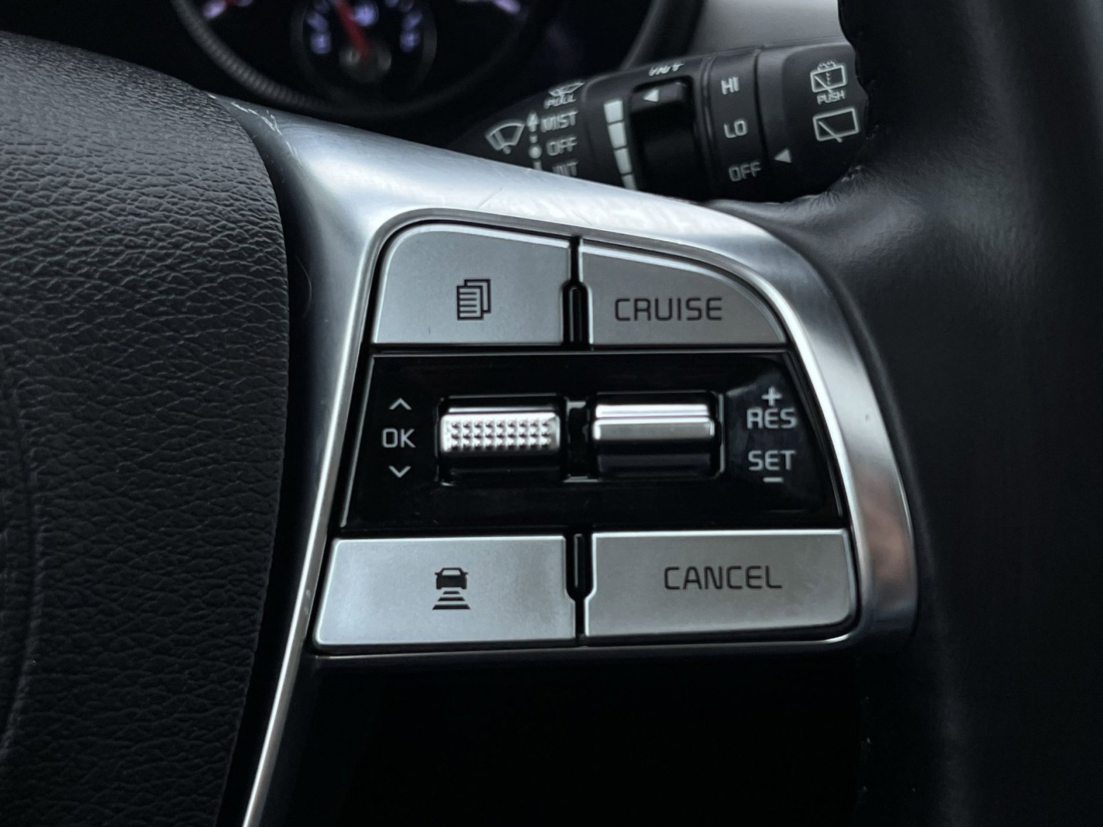 Used 2021 Kia Telluride S AWD/4WD image 38