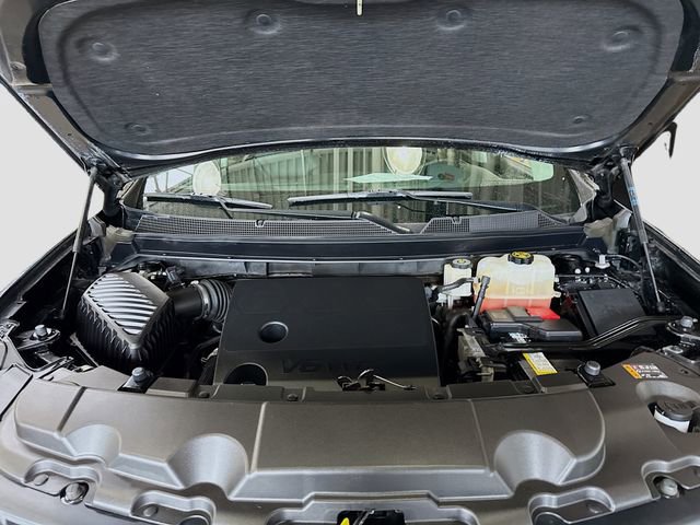 Used 2020 Chevrolet Traverse LT image 31