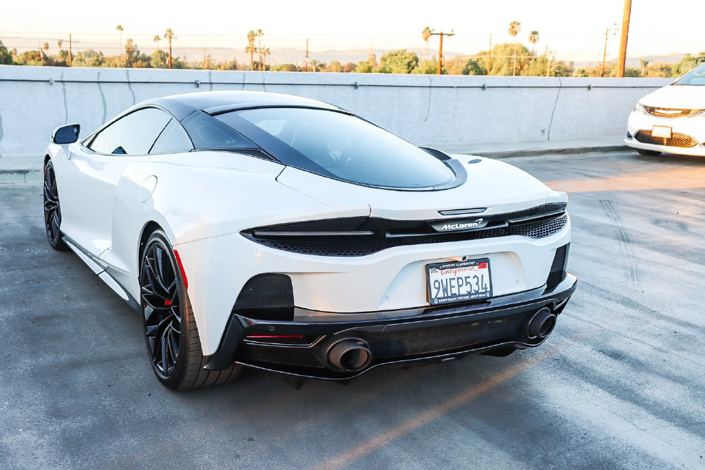 Used 2022 McLaren GT RWD image 6