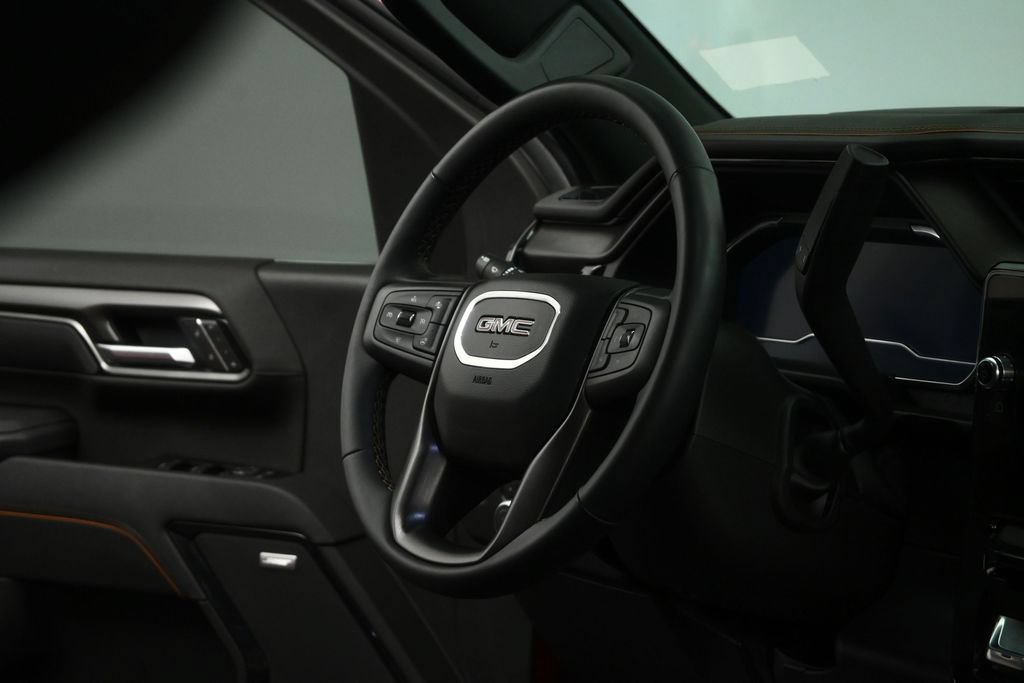 Used 2025 GMC Sierra 2500 AT4 w/ AT4 Premium Plus Package AWD/4WD image 68